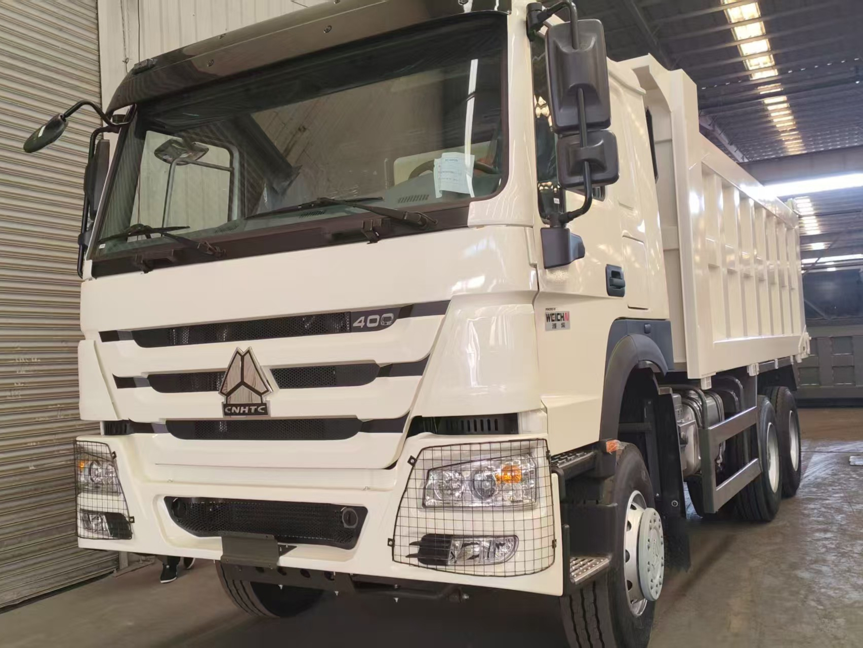 重汽HOWO6米20吨自卸汽车